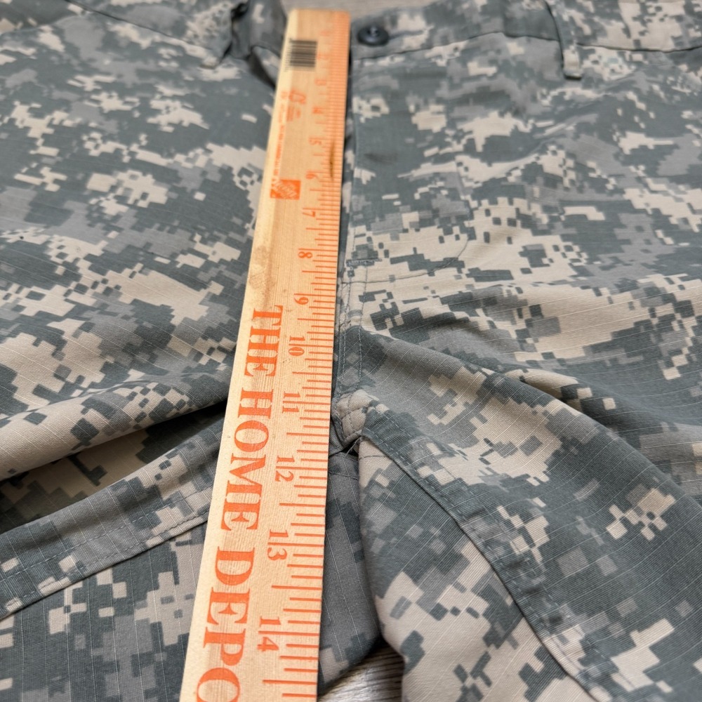 US Army Combat Uniform ACU Digital Camo Trousers Medium Short - Picture 7 of 12